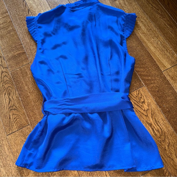 Belted ruffle blouse - Picture 6 of 6